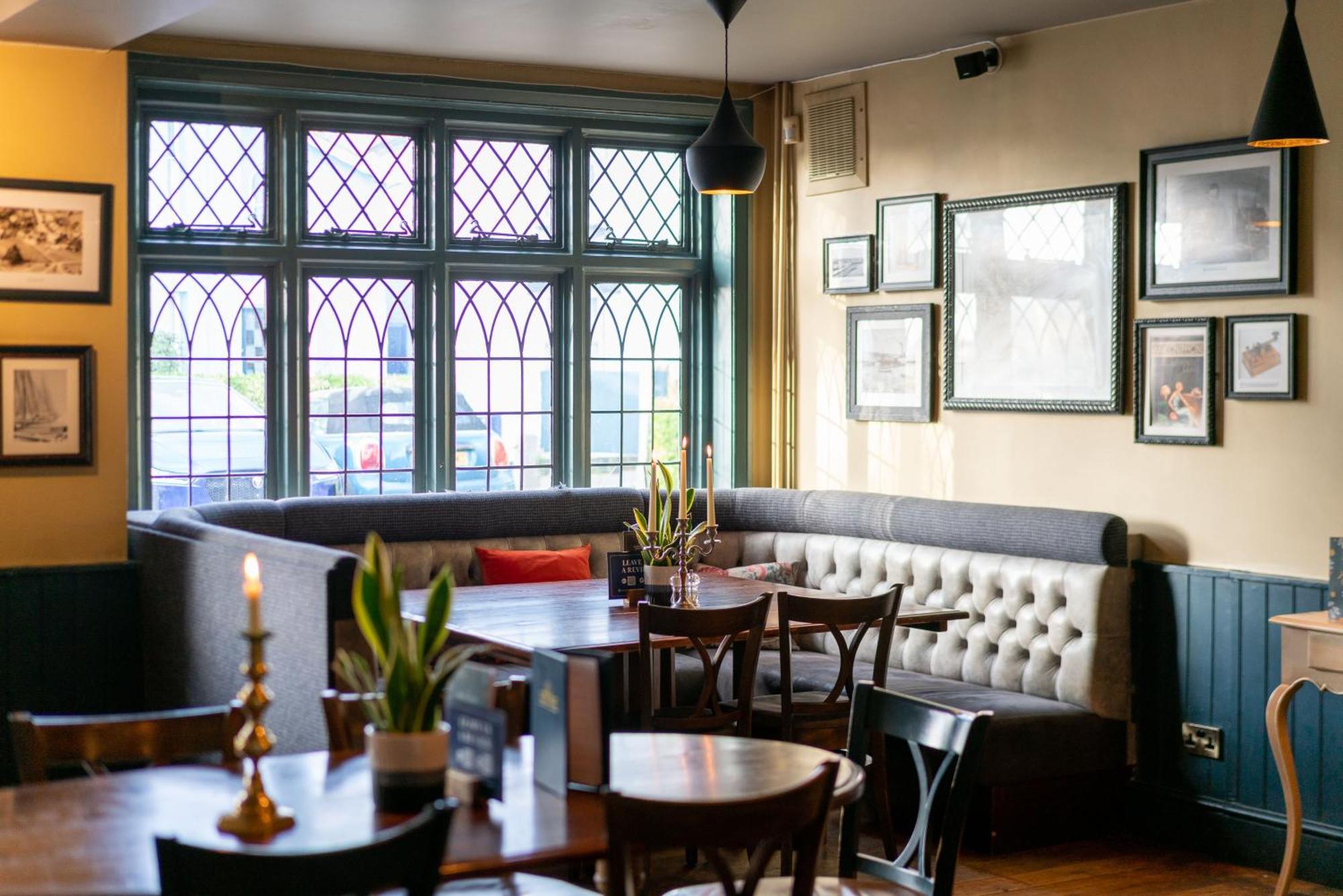 The Mayflower Lymington Exterior foto